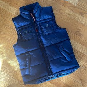 Gap reversible down vest